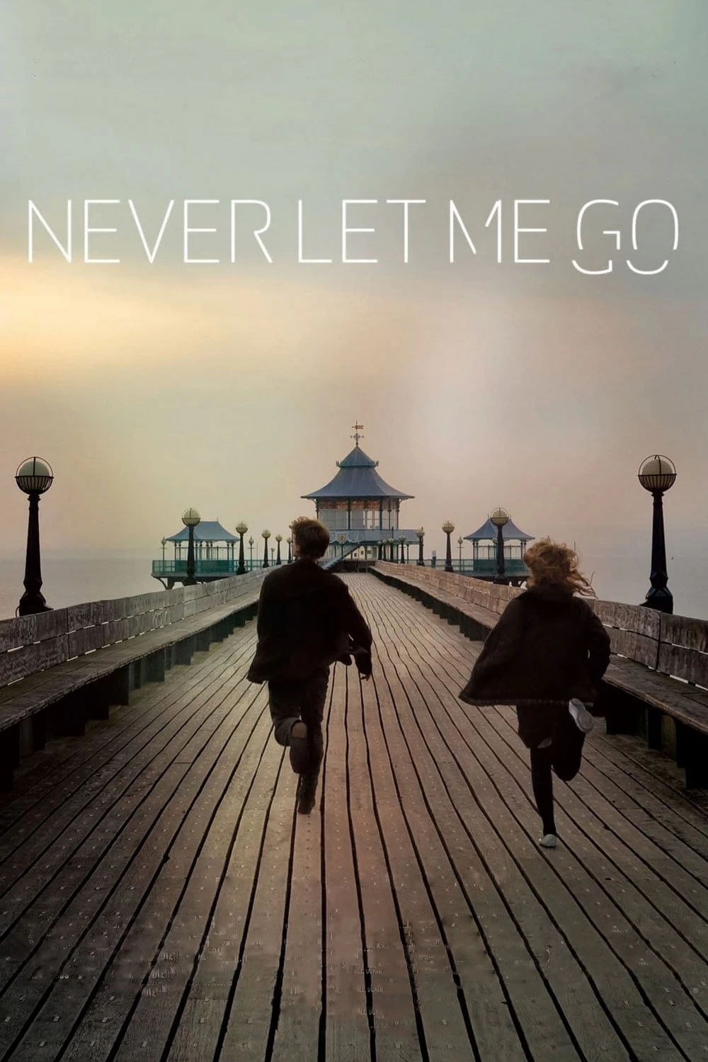 Mãi Đừng Xa Tôi | Never Let Me Go (2010)